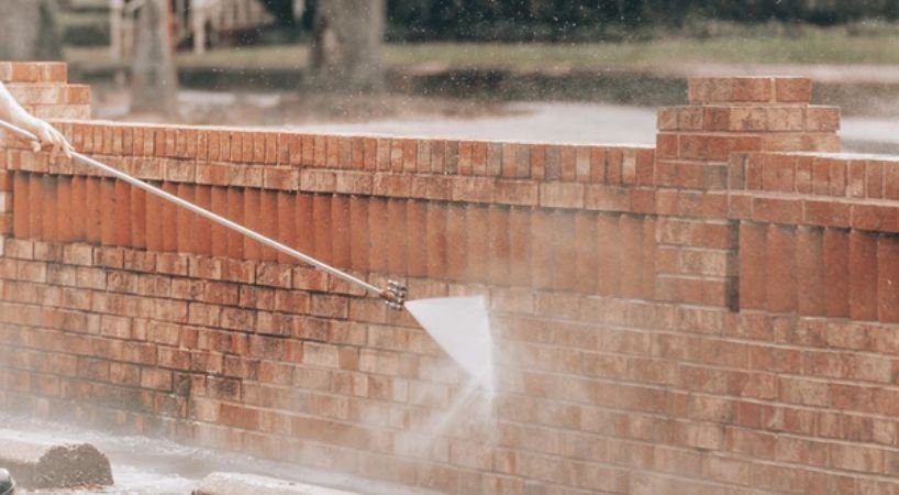 Brick cleaning services